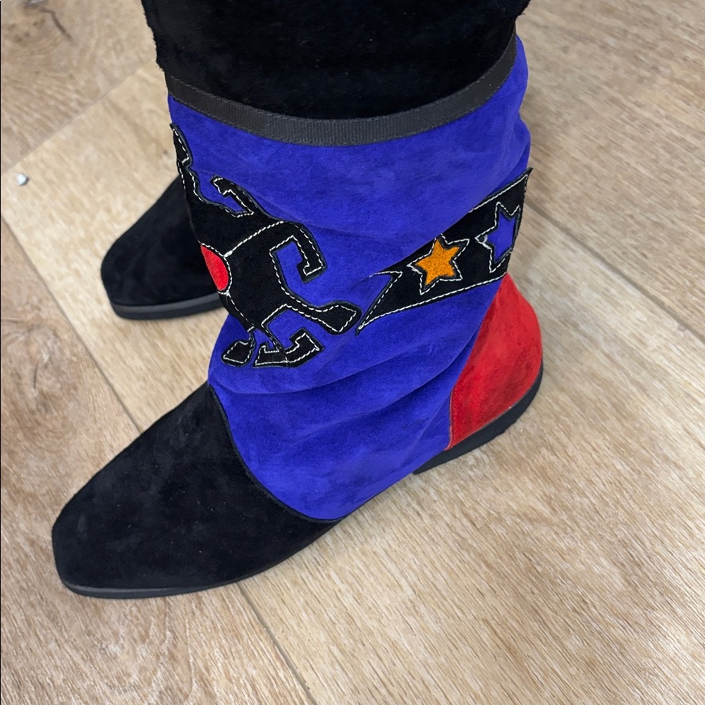 Western Black and Blue Suede Boots
